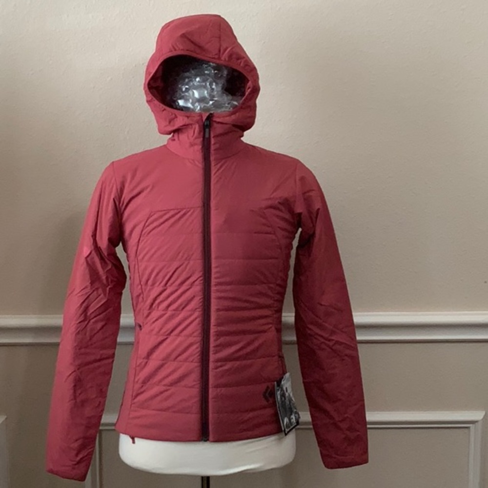 Black Diamond Women's Brick Red Hooded Insulated Puffer Jacket